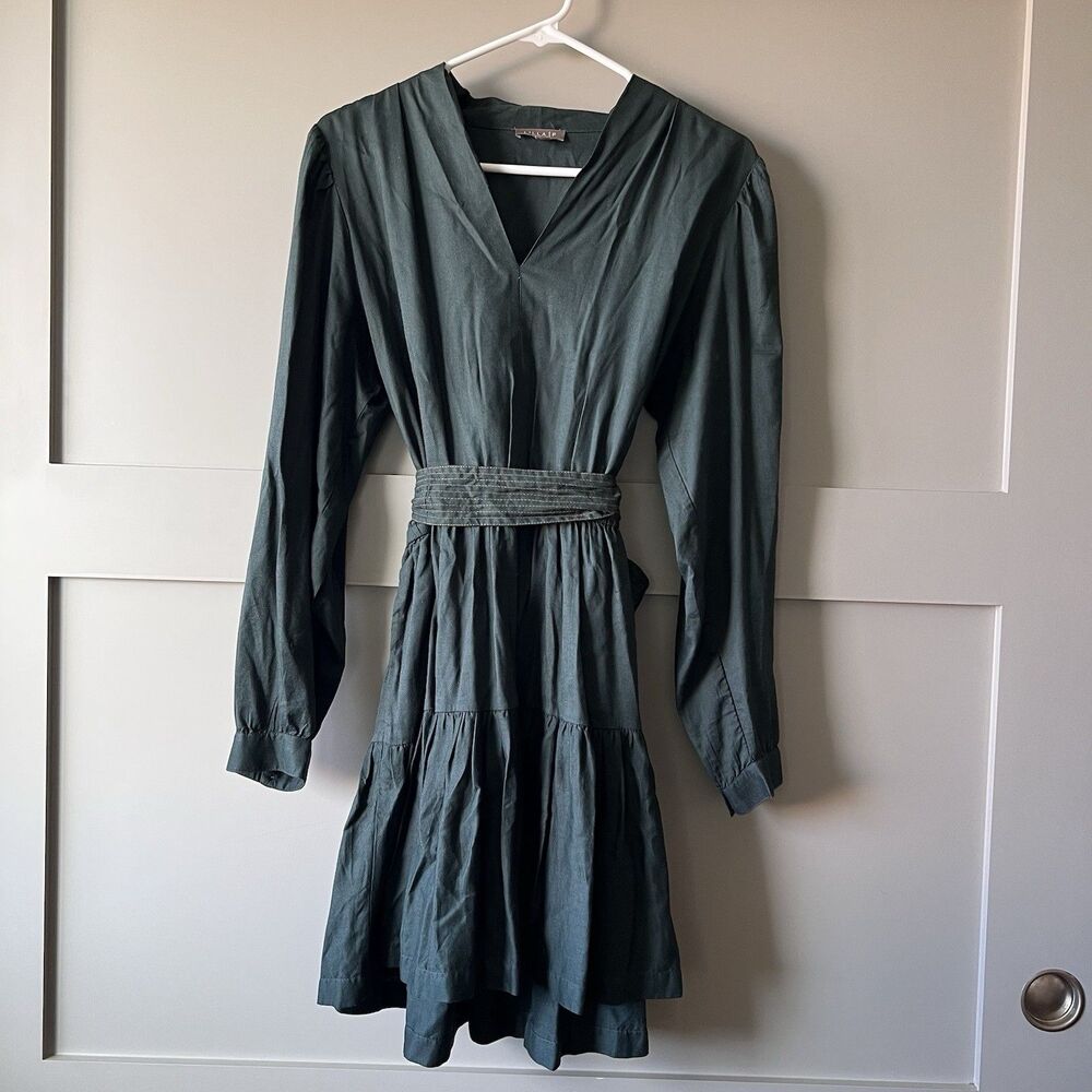 Lilla P Long Sleeve‎ V-Neck Belted Dress Womens Medium Green Neutral Minimalist